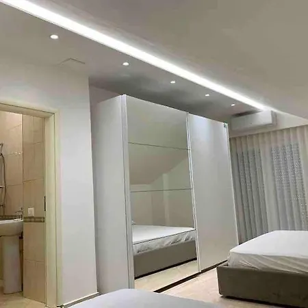 Lovely 3-bedroom With Free Parking Golem (Tirana)