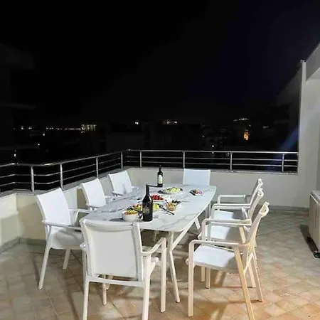 Apartment Lovely 3-bedroom With Free Parking Golem (Tirana)