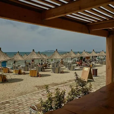 Lovely Rooftop Διαμέρισμα