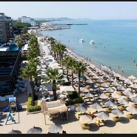 Lovely Rooftop Διαμέρισμα