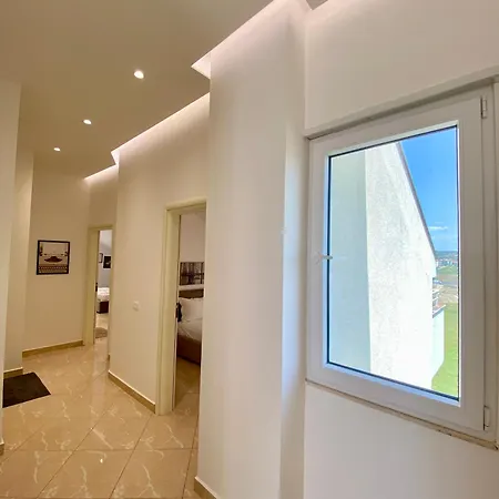 Lovely Rooftop Golem