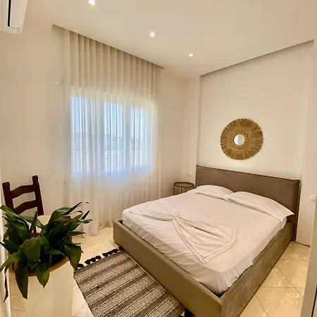 Lovely Rooftop Golem