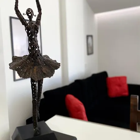 Lovely Rooftop Διαμέρισμα *