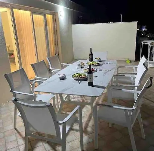 Lovely Rooftop Apartment