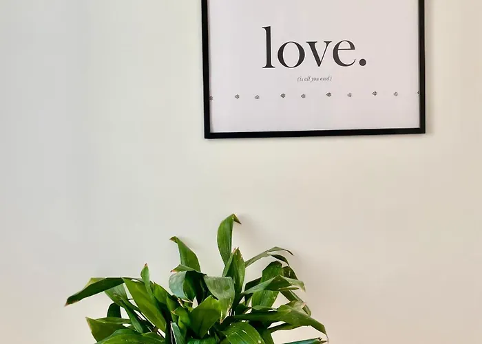 Lovely Rooftop * Golem (Tirana)