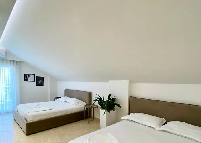 Lovely Rooftop Apartment Golem (Tirana)