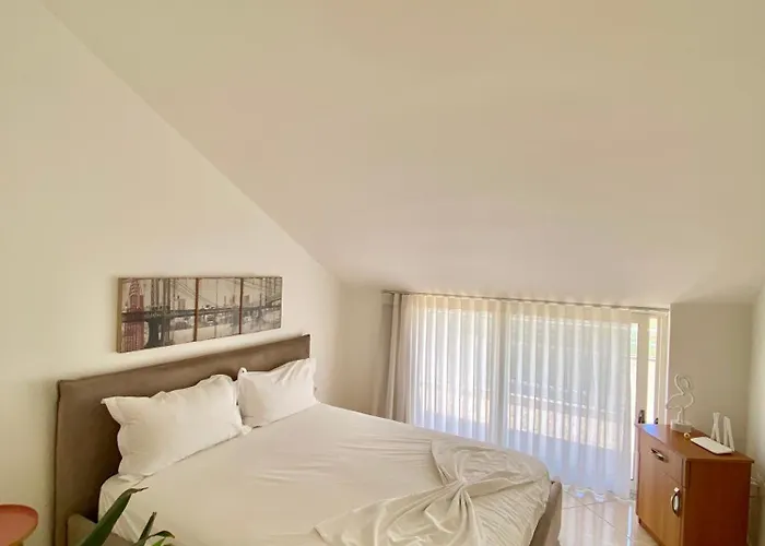 Lovely Rooftop Apartment